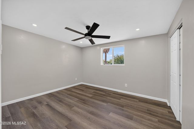 3662 W Wesleyan Drive, Tucson, AZ 85741