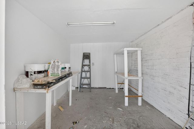 3662 W Wesleyan Drive, Tucson, AZ 85741