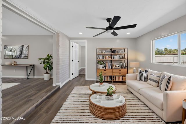 3662 W Wesleyan Drive, Tucson, AZ 85741