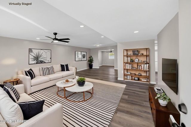 3662 W Wesleyan Drive, Tucson, AZ 85741