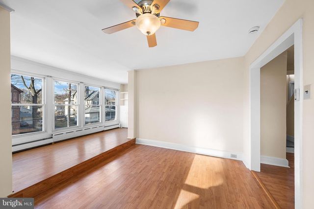 237 N ESSEX AVE, Narberth, PA 19072