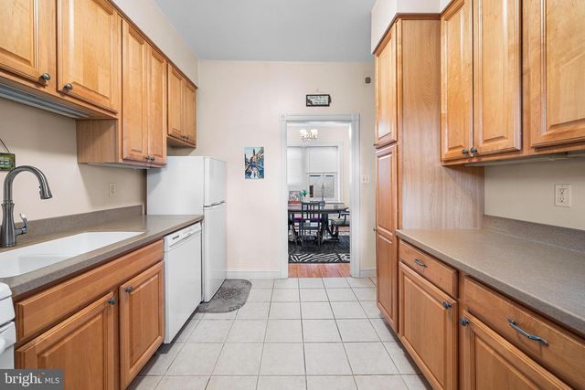 237 N ESSEX AVE, Narberth, PA 19072