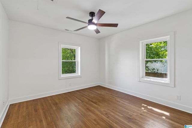 206 MOUNTAIN AVENUE, Mountain Brook, AL 35213