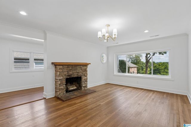 206 MOUNTAIN AVENUE, Mountain Brook, AL 35213