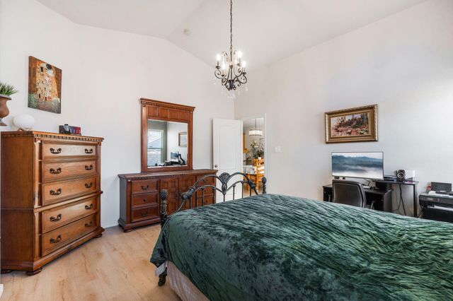 541 Soothing Meadows Drive NE, Rio Rancho, NM 87144