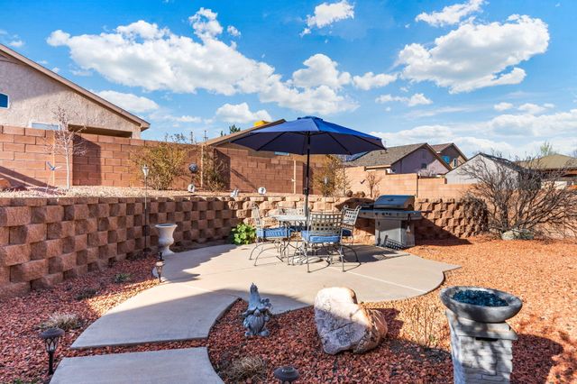 541 Soothing Meadows Drive NE, Rio Rancho, NM 87144