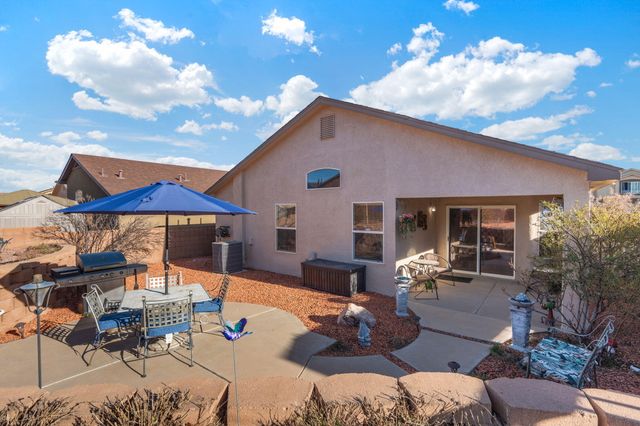 541 Soothing Meadows Drive NE, Rio Rancho, NM 87144