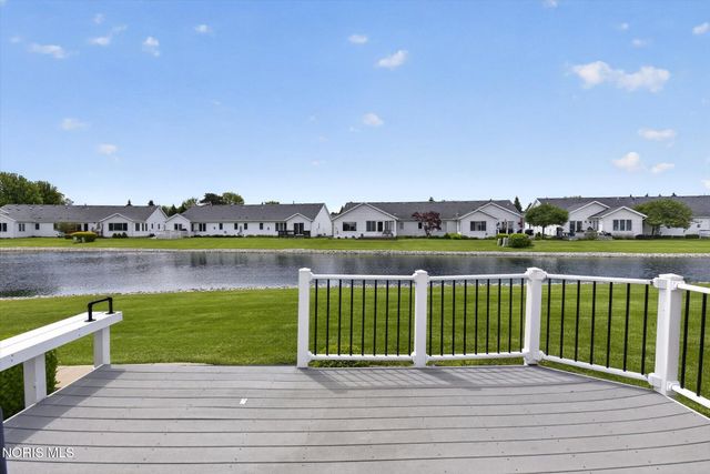 4331 N Watercrest Drive, Toledo, OH 43614