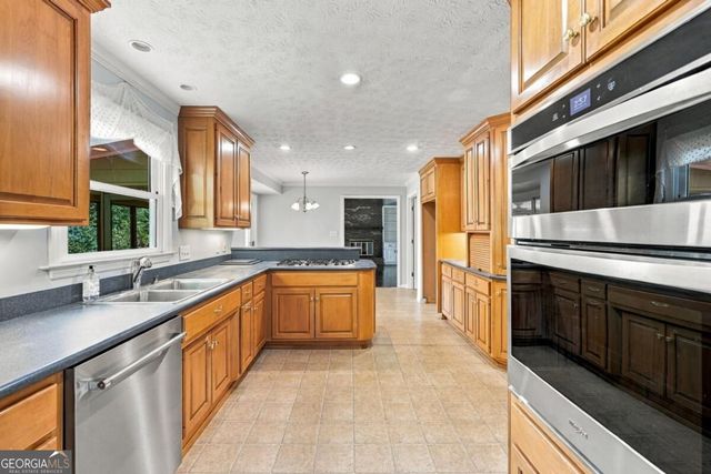 1582 Riverside Drive, Gainesville, GA 30501