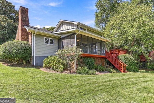 1582 Riverside Drive, Gainesville, GA 30501