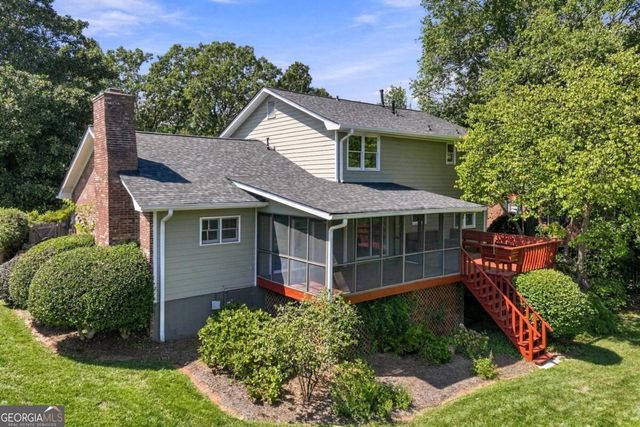 1582 Riverside Drive, Gainesville, GA 30501