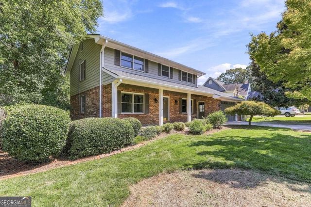 1582 Riverside Drive, Gainesville, GA 30501