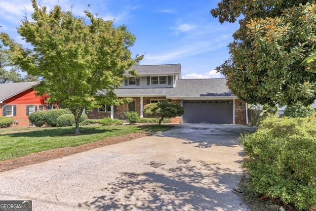1582 Riverside Drive, Gainesville, GA 30501