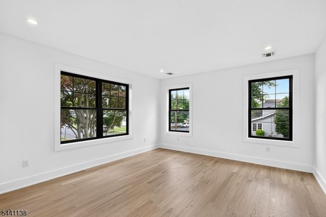 1978 Grand St, Scotch Plains Twp., NJ 07076