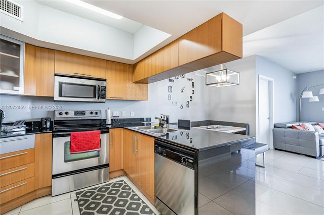 1750 N Bayshore Drive 2301, Miami, FL 33132