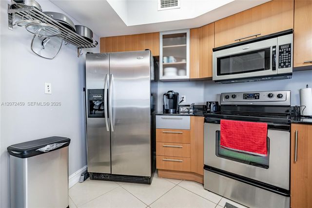 1750 N Bayshore Drive 2301, Miami, FL 33132