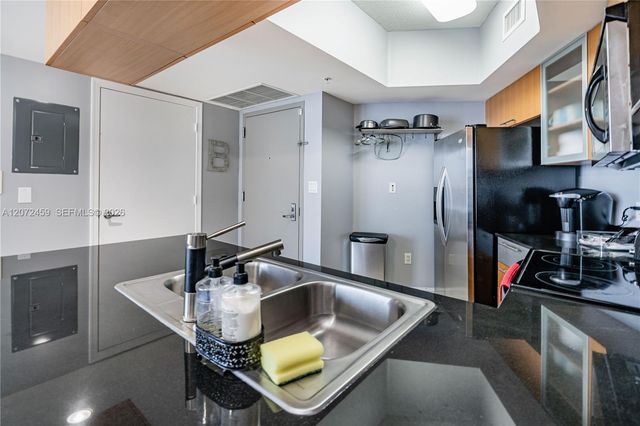1750 N Bayshore Drive 2301, Miami, FL 33132