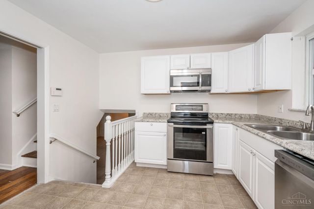 8998 Cherry Blossom Lane, Springfield Twp., OH 45231