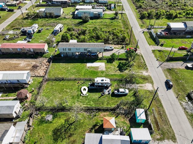 637 16th Street, San Leon, TX 77539