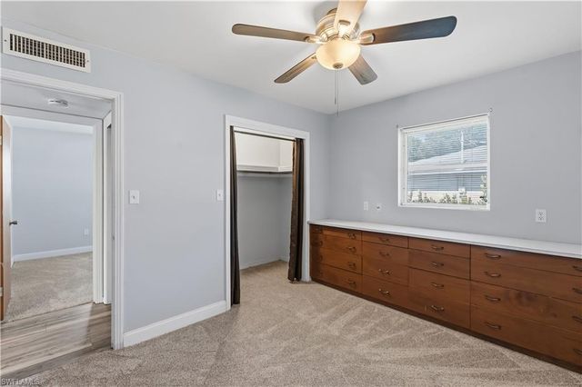 4220 Deleon ST, Fort Myers, FL 33901