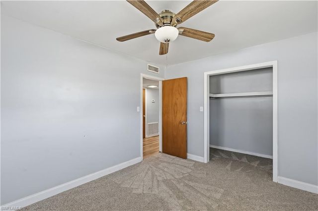 4220 Deleon ST, Fort Myers, FL 33901