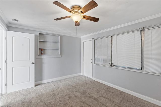 4220 Deleon ST, Fort Myers, FL 33901