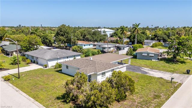 4220 Deleon ST, Fort Myers, FL 33901