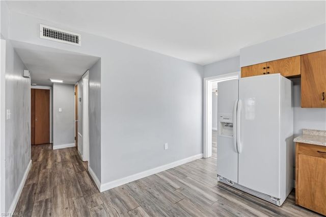 4220 Deleon ST, Fort Myers, FL 33901