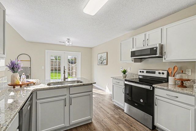 9904 Treymore Drive, Raleigh, NC 27617