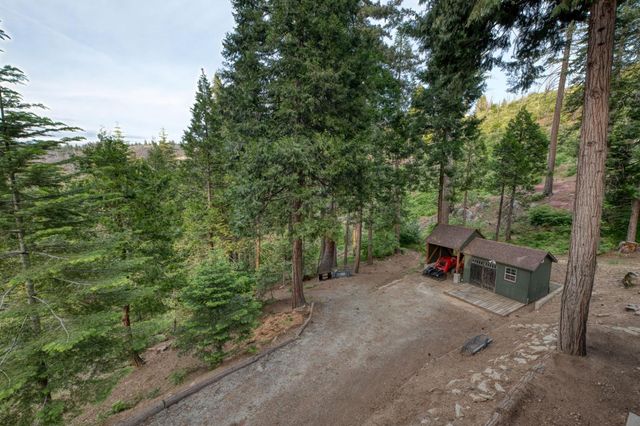 39873 Little Shuteye Ln, Shaver Lake, CA 93664