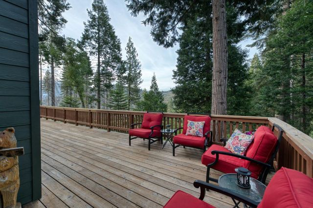 39873 Little Shuteye Ln, Shaver Lake, CA 93664