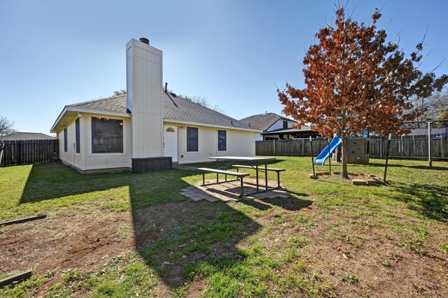 5302 Walnut Grove DR, Austin, TX 78744