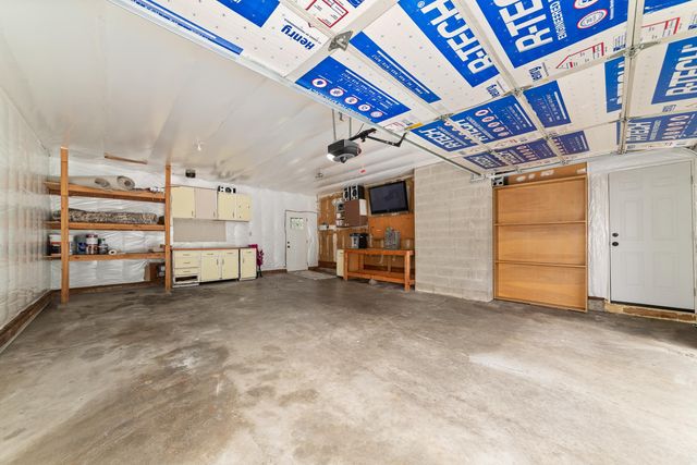 612 E Roundtable Cir, Spokane, WA 99218