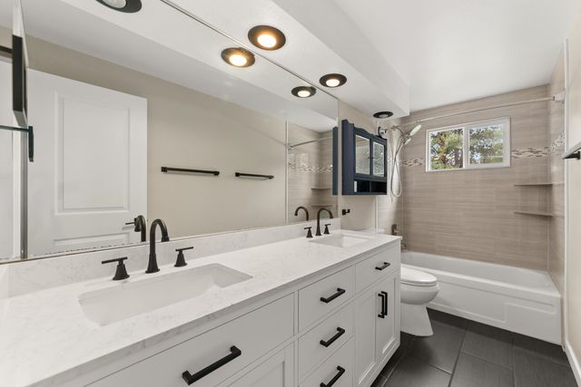 612 E Roundtable Cir, Spokane, WA 99218