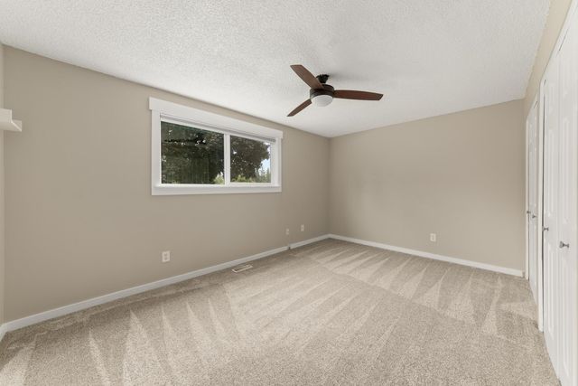 612 E Roundtable Cir, Spokane, WA 99218
