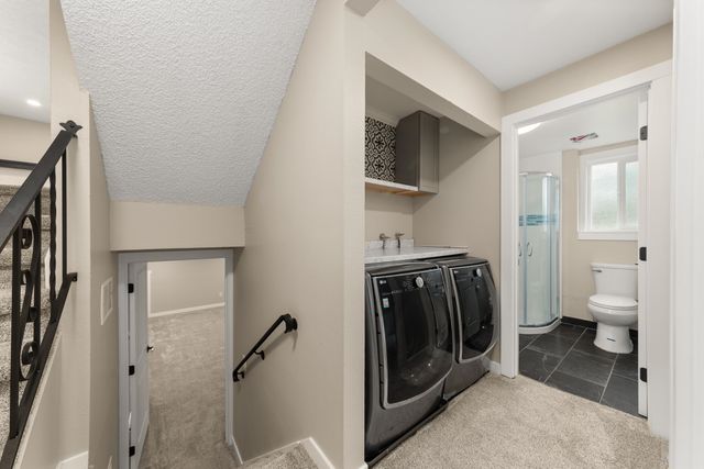 612 E Roundtable Cir, Spokane, WA 99218