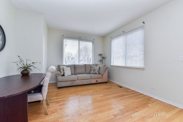 2414 SAVOY Court, Aurora, IL 60503