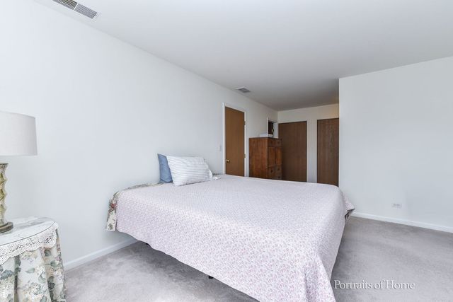 2414 SAVOY Court, Aurora, IL 60503