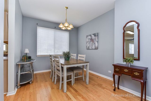 2414 SAVOY Court, Aurora, IL 60503