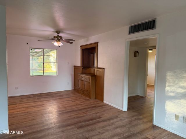 5730 N 4TH Street, Phoenix, AZ 85012