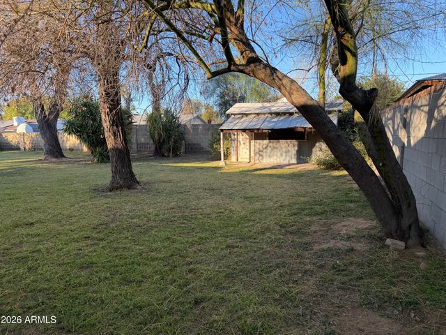 5730 N 4TH Street, Phoenix, AZ 85012