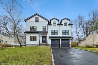 111 N Summit Ave, Chatham Boro, NJ 07928