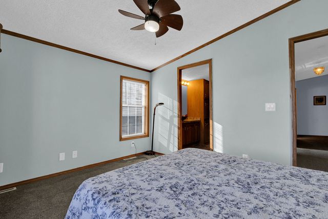 82 Sandbar, Lakemoor, IL 60051