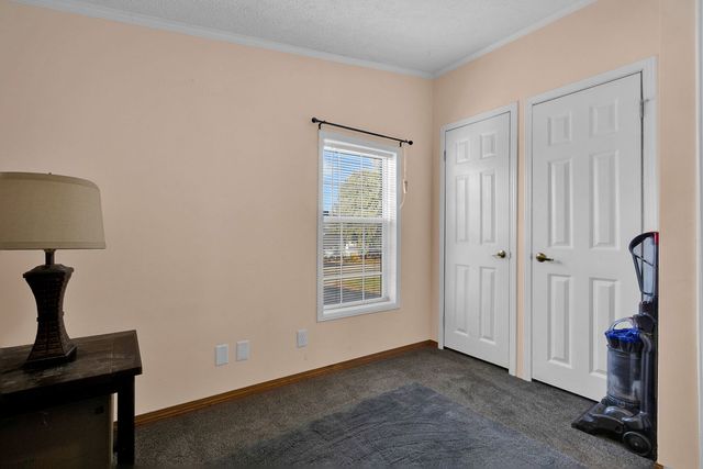 82 Sandbar, Lakemoor, IL 60051