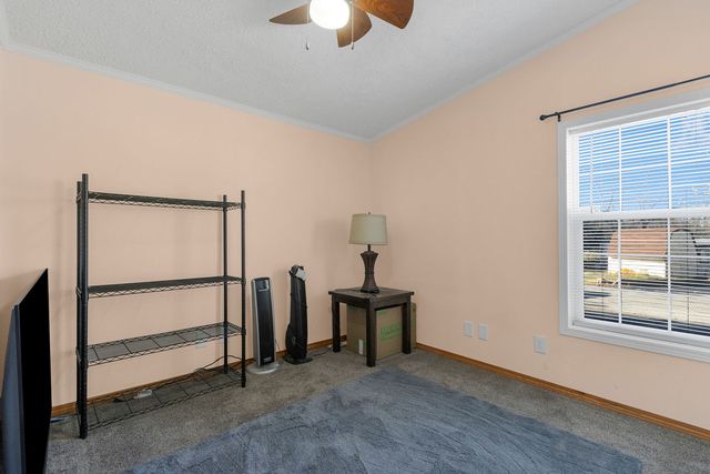 82 Sandbar, Lakemoor, IL 60051