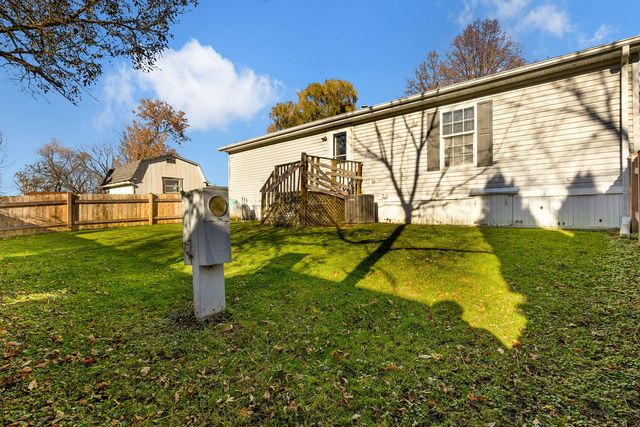 82 Sandbar, Lakemoor, IL 60051