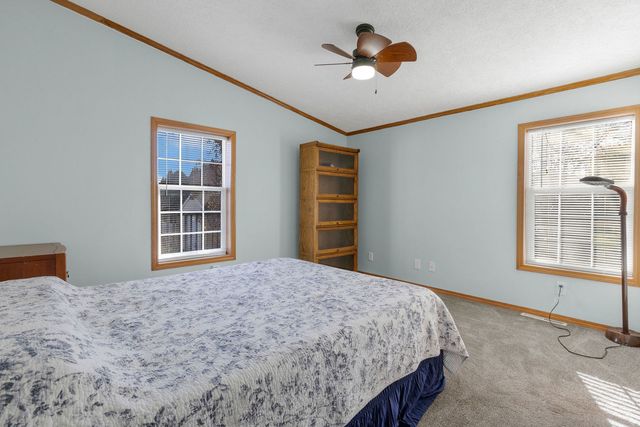 82 Sandbar, Lakemoor, IL 60051