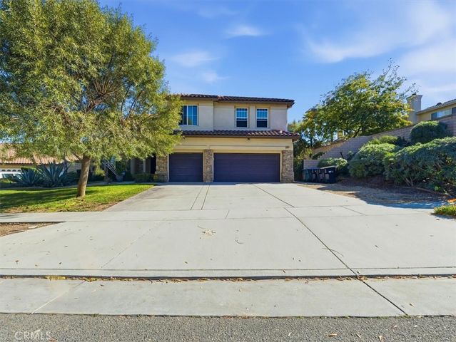 2947 Gilbert Avenue, Corona, CA 92881