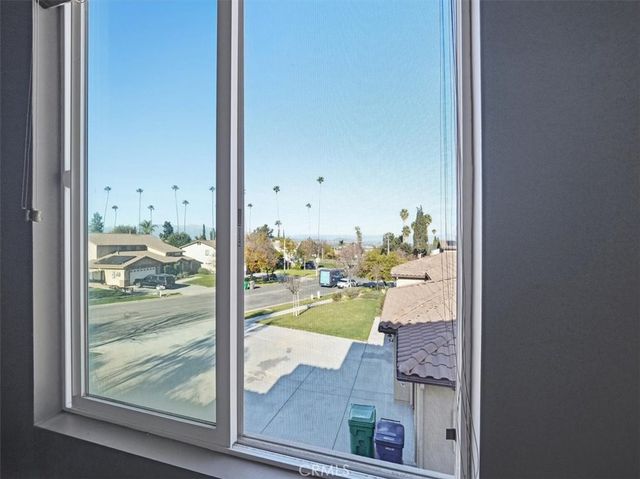 2947 Gilbert Avenue, Corona, CA 92881