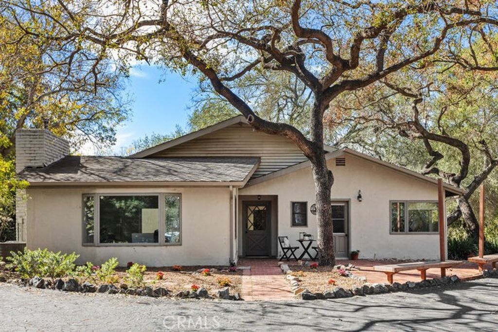 39150 Daily Road, Fallbrook, CA 92028 — exterior
